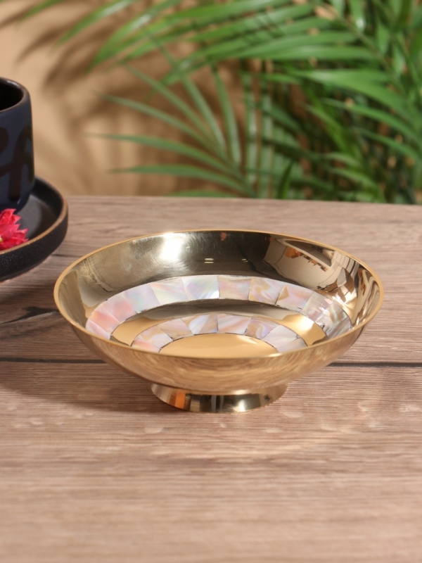 Блюдо сервировочное "Золотая с перламутром" латунь 14,5х14,5х5 см