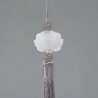 Подвеска текстиль, пластик "Кисть. Лотос" серая 1,2х2,7х14,5 см