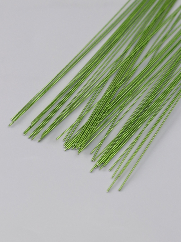 Проволока для изготовления искусственных цветов "Зелёная хром" длина 40 см сечение 0,7 мм набор 50 ш