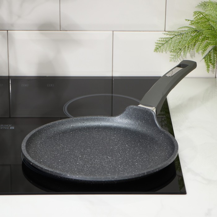 Сковорода блинная &laquo;Гранит&raquo;, d=24 см, пластиковая ручка, антипригарное покрытие, цвет серый