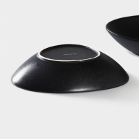 Тарелка глубокая фарфоровая Magistro Carbon, 17,5&times;15 см, цвет чёрный