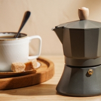 Кофеварка гейзерная SL Home &laquo;Ферамо&raquo;, 150 мл, 11&times;15,5&times;12 см, цвет оливковый