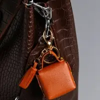 Брелок кожзам с карабином, с кистью "Сумочка. Сова" карамель 5,2х2,5х6 см