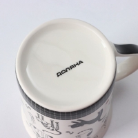 Кружка фарфоровая Доляна &laquo;Кошачьи будни&raquo;, 300 мл, цвет белый