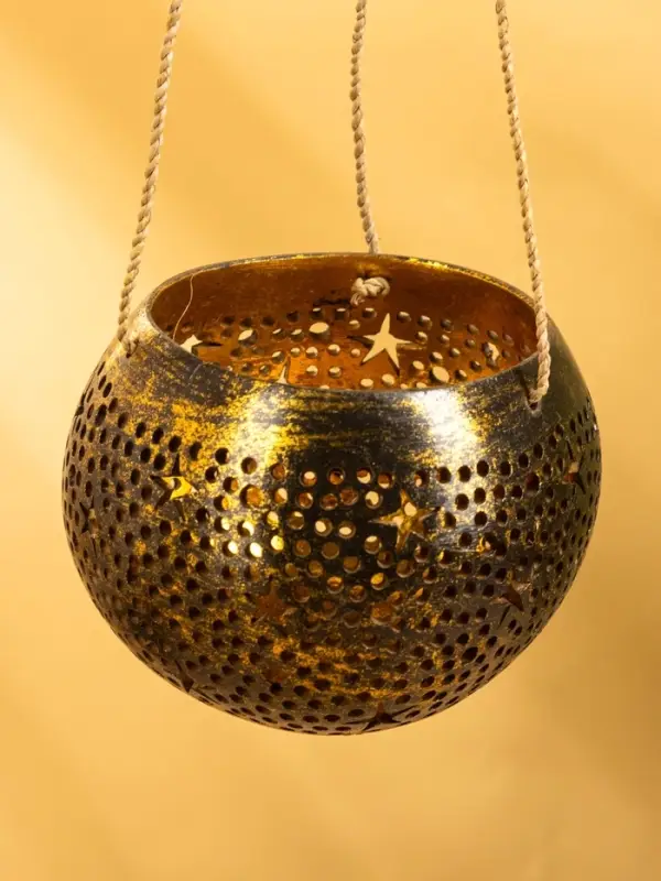 Подсвечник подвесной из кокоса, 14&times;14&times;10 см, чёрно-золотой