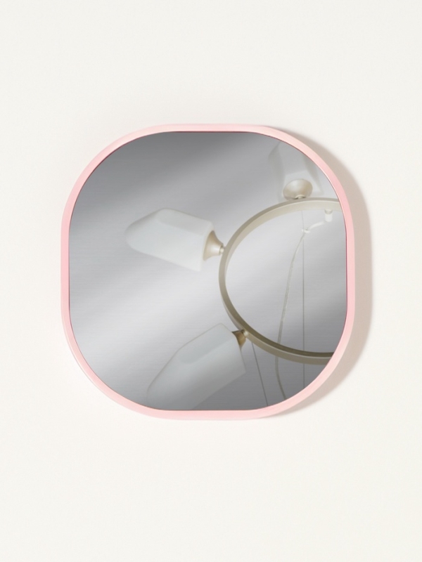 Зеркало карманное &laquo;Узор&raquo;, с подставкой, 8 &times; 8 см, цвет чёрный