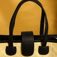 Сумка плетёная на застёжке из пандана 35х12х40 см, бежево-чёрный