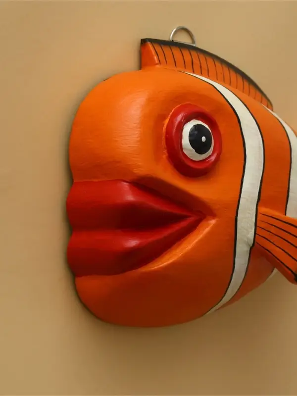 Панно &laquo;Рыба-клоун&raquo;, 20&times;16&times;6 см, дерево, оранжевое