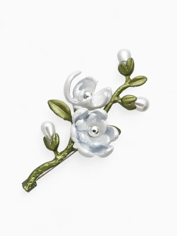 Брошь "Веточка магнолии" цветок, с эмалью, цветная