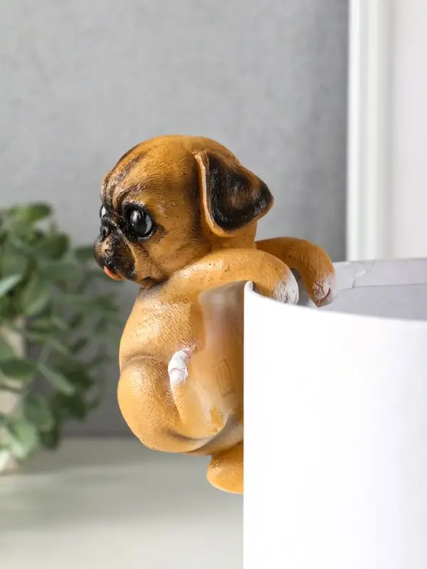 Декор на кашпо "Маленький мопс" 6,5х7х11,5 см