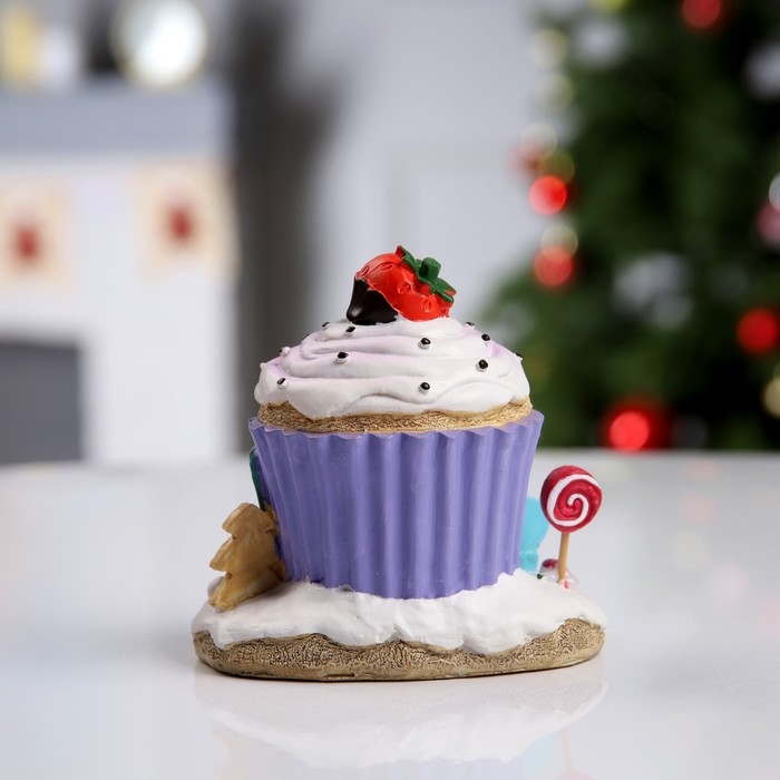 Светодиодная фигура &laquo;Дом из сладостей&raquo; 13 &times; 12 &times; 9 см, полистоун, батарейки LR44х2 (в комплекте), свечение тёплое белое