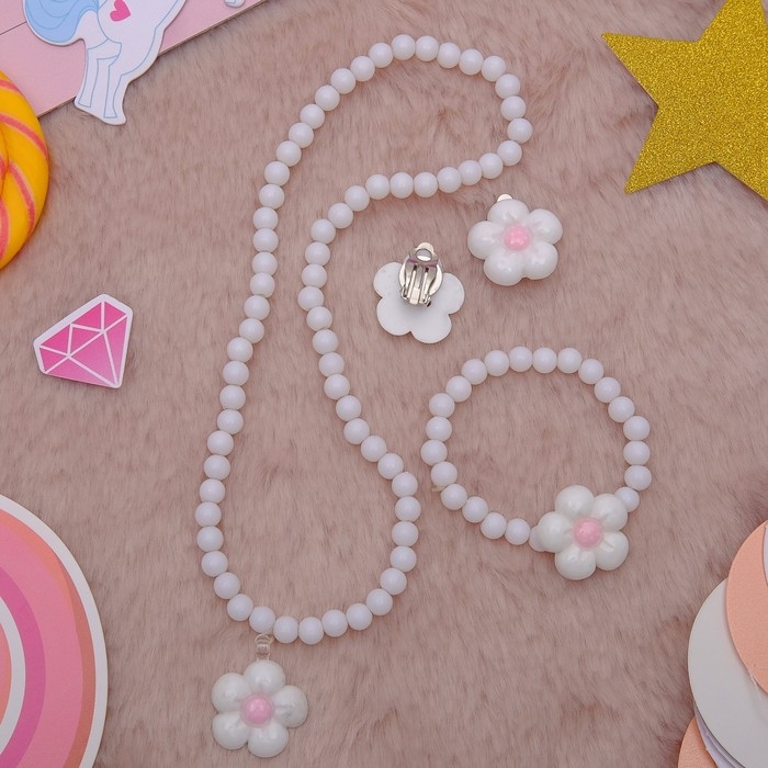 Набор детский &laquo;Выбражулька&raquo; 3 предмета: клипсы, кулон, браслет, цветок ромашки, цвета МИКС