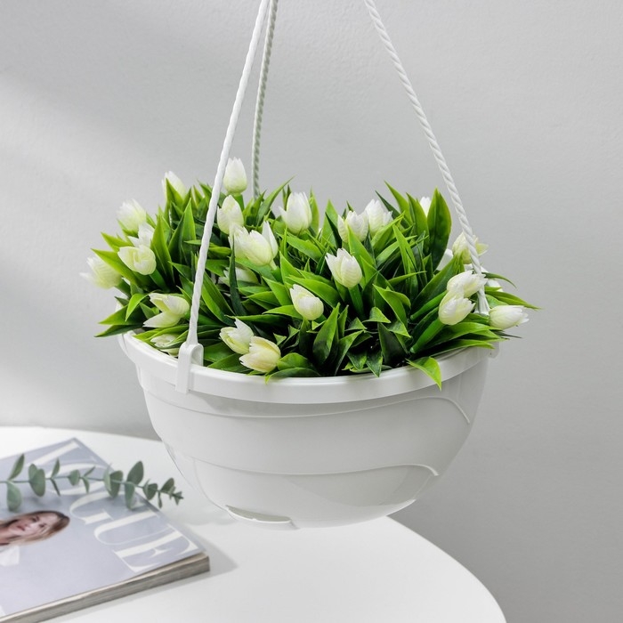 Кашпо уличное с прикорневым поливом &laquo;Мальва&raquo;, 4,7 л, цвет белый