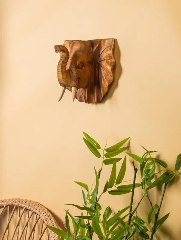 Панно &laquo;Голова слона&raquo;, 32&times;15&times;22 см, дерево Суар, бежевое