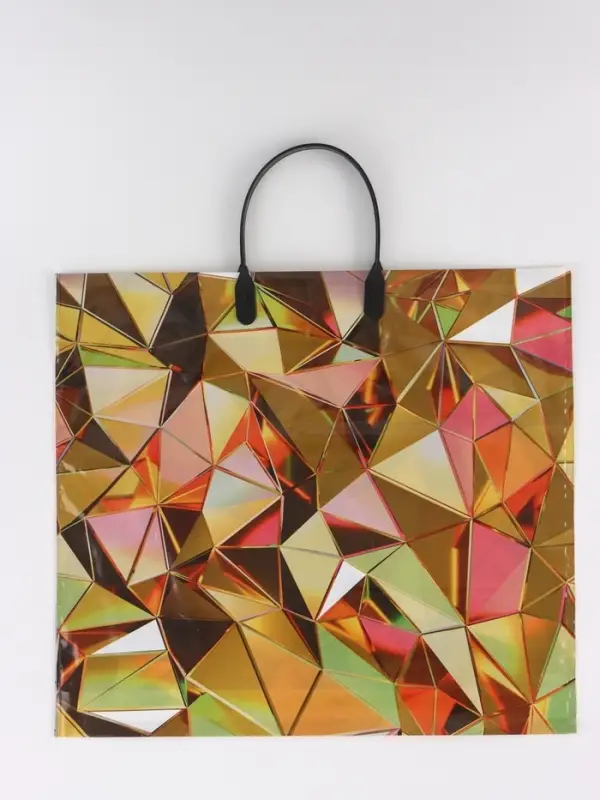 Пакет "Голден", полиэтиленовый с пластиковой ручкой, 38 х 34 + 3 см, 90 мкм