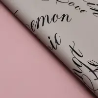 Пленка для цветов матовая, &laquo;Пузыри&raquo;, 57&times;57 см, кремовый + св. розовый, 65 мкм