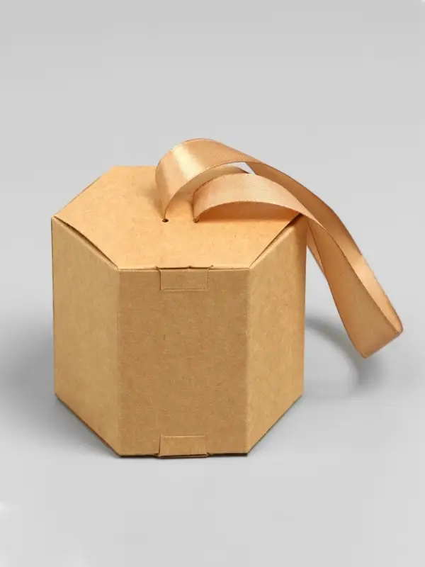 Коробка подарочная шестигранная, с окном, крафт, 12,5 х 7 х 7 см