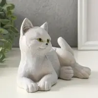 Статуэтка "Кошка лежит" 13х17х12 см, гипс, серый