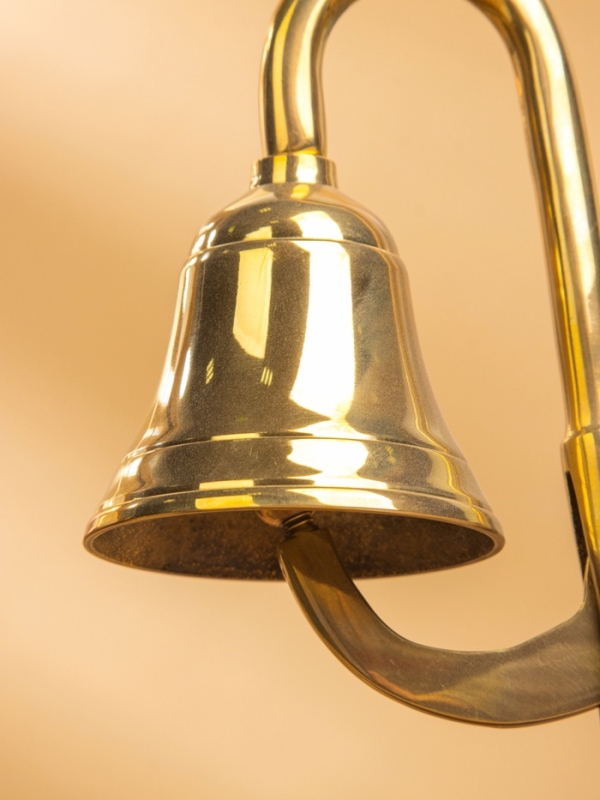 Колокол настольный с подставкой для ручки 10&times;18&times;18 см, латунь, дерево