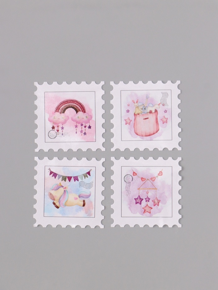 Наклейка бумага "Марки. Для малышек" 3х3 см 200 шт в рулоне