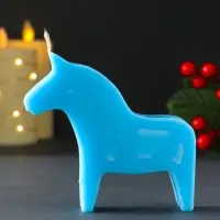 Свеча новогодняя "Лошадка" 110х100 мм, голубой