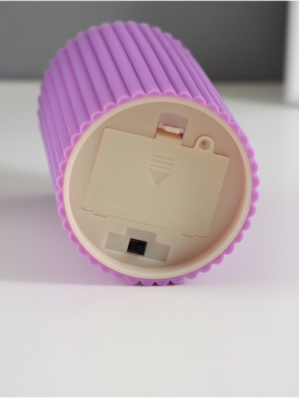 Ночник свеча "Уют" LED 3xААА сиреневый 7,5х7,5х12,5см