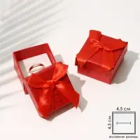 Коробочка подарочная под кольцо/серьги &laquo;Блестящие сердца&raquo;, 5&times;5 (размер полезной части 4.5&times;4.5 см), красная, вставка белая