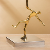 Блюдо сервировочное на подставке "Человек" d 13 см нержавеющая сталь. латунь