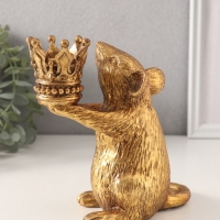 Подсвечник полистоун на 1 свечу "Мышка с короной в руках" золото 15,5х8х15,5 см