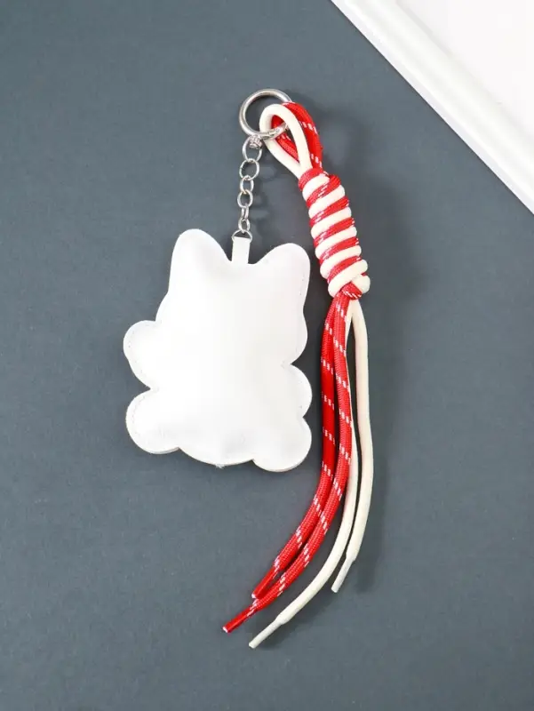 Брелок на карабине кожзам, текстиль "Манэки-нэко" с узлом 27х8х3 см