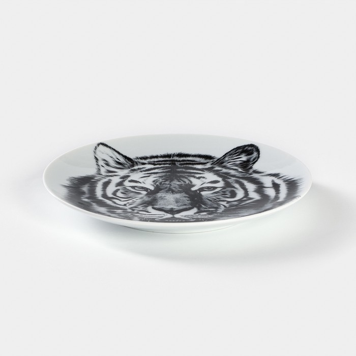 Тарелка фарфоровая &laquo;Тигр&raquo;, d=20 см, белая