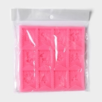 Молд новогодний &laquo;Новогодние флажки&raquo;, силикон, 13,5&times;13,5&times;0,8 см, цвет розовый