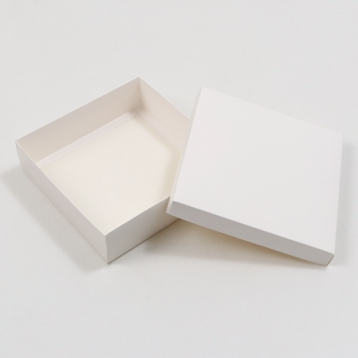 Коробка складная, крышка-дно, белая, 23 х 23 х 6,5 см