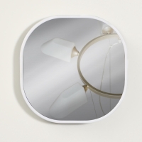 Зеркало карманное &laquo;Узор&raquo;, с подставкой, 8 &times; 8 см, цвет белый