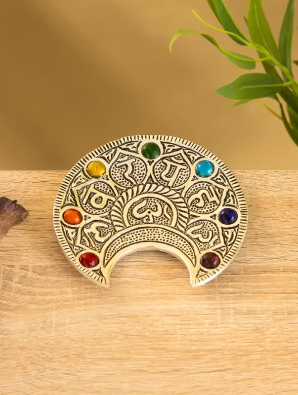 Подставка под благовония &laquo;Полумесяц с цветными кристаллами&raquo;, 12&times;11 см, алюминий