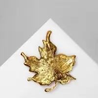 Брошь &laquo;Лист&raquo; кленовый, цвет коричневый в чернёном золоте