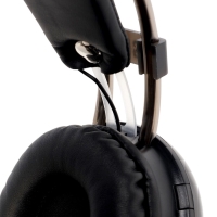 Наушники полноразмерные Mybit W-33, RGB подсветка, BT5.3, 800 мАч, Type-C, чёрные