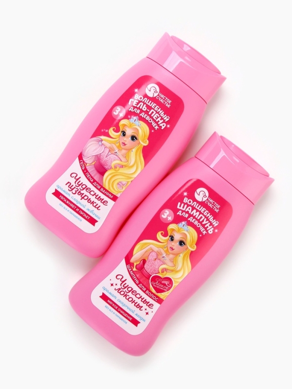 Набор детский "Нашей принцессе", гель-пена 250 мл, шампунь 250 мл, мочалка 25 гр