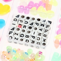 Набор для творчества &laquo;Создай своё украшение&raquo;, светящиеся бусины, 10 браслетов, 8 видов бусин