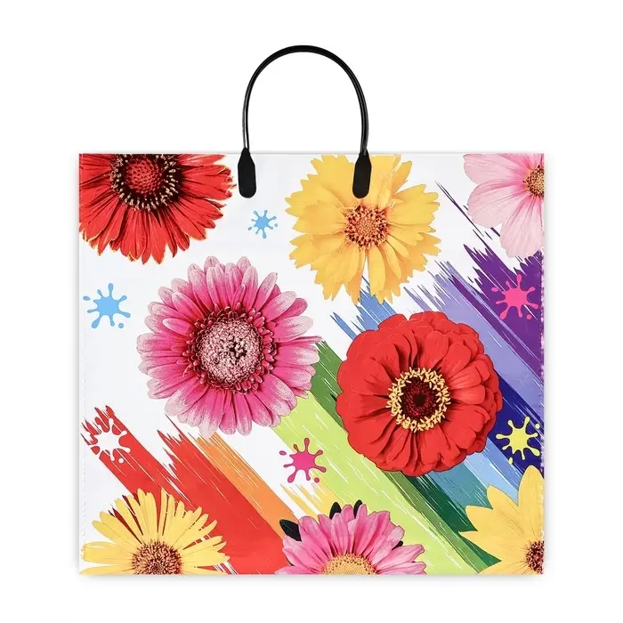 Пакет &laquo;Яркость весны&raquo;, полиэтиленовый с пластиковой ручкой, 37&times;34 см, 90 мкм