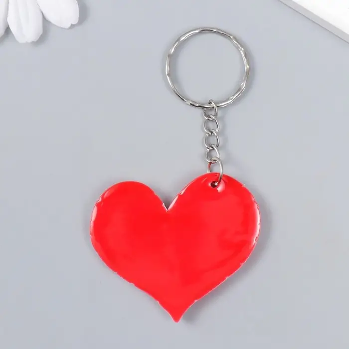 Брелок для ключей на кольце &laquo;Полосатое сердце&raquo;, резина, 4.8&times;4.3 см