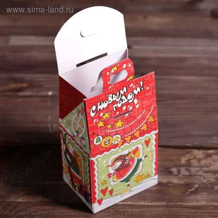 Подарочная коробка &laquo;Домик снеговиков&raquo;, 9.1&times;7&times;15.7 см