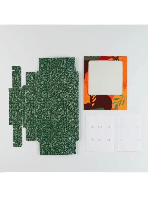 Коробка для конфет, кондитерская упаковка, 9 ячеек, &laquo;Любимому учителю&raquo; 14.5 х 14.5 х 3.5 см