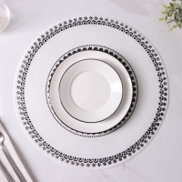 Салфетка сервировочная на стол &laquo;Михенди&raquo;, 38&times;38 см, чёрно-белая