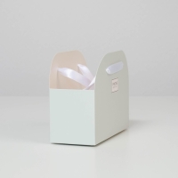 Коробка для цветов складная, мятная &laquo;Счастье ждёт тебя&raquo;, 17 &times; 13 &times; 7 см