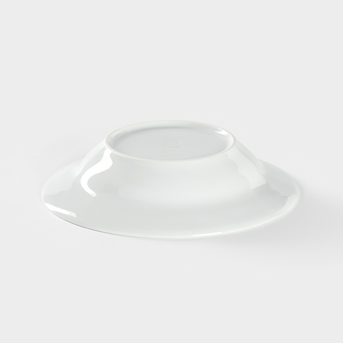 Тарелка глубокая фарфоровая &laquo;Пчёлы&raquo;, 250 мл, d=20 см, рисунок микс, цвет белый