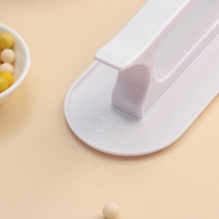 Кондитерский утюжок для мастики Доляна, 20,5&times;7,5 см, цвет белый