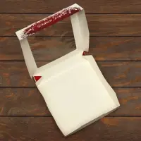 Коробка складная с окном &laquo;Новый год&raquo; 20&times;20&times;4 см