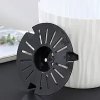 Кашпо для цветов со вставкой &laquo;Волна&raquo;, 2 л, d=16 см, h=13,5 см, цвет белый