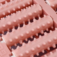 Массажёр &laquo;Барабаны&raquo;, 26 &times; 21,5 &times; 5 см, 5 рядов, цвет розовый